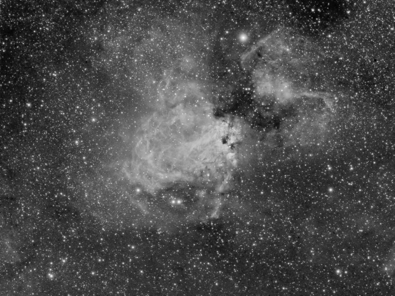 M 17 - Omega Nebula